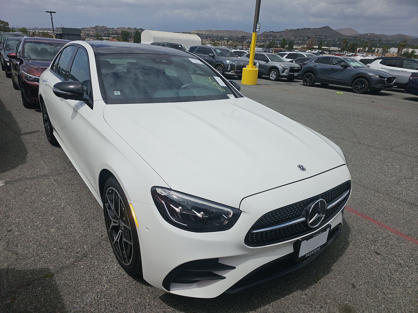 MERCEDES-BENZ E-CLASS - 4