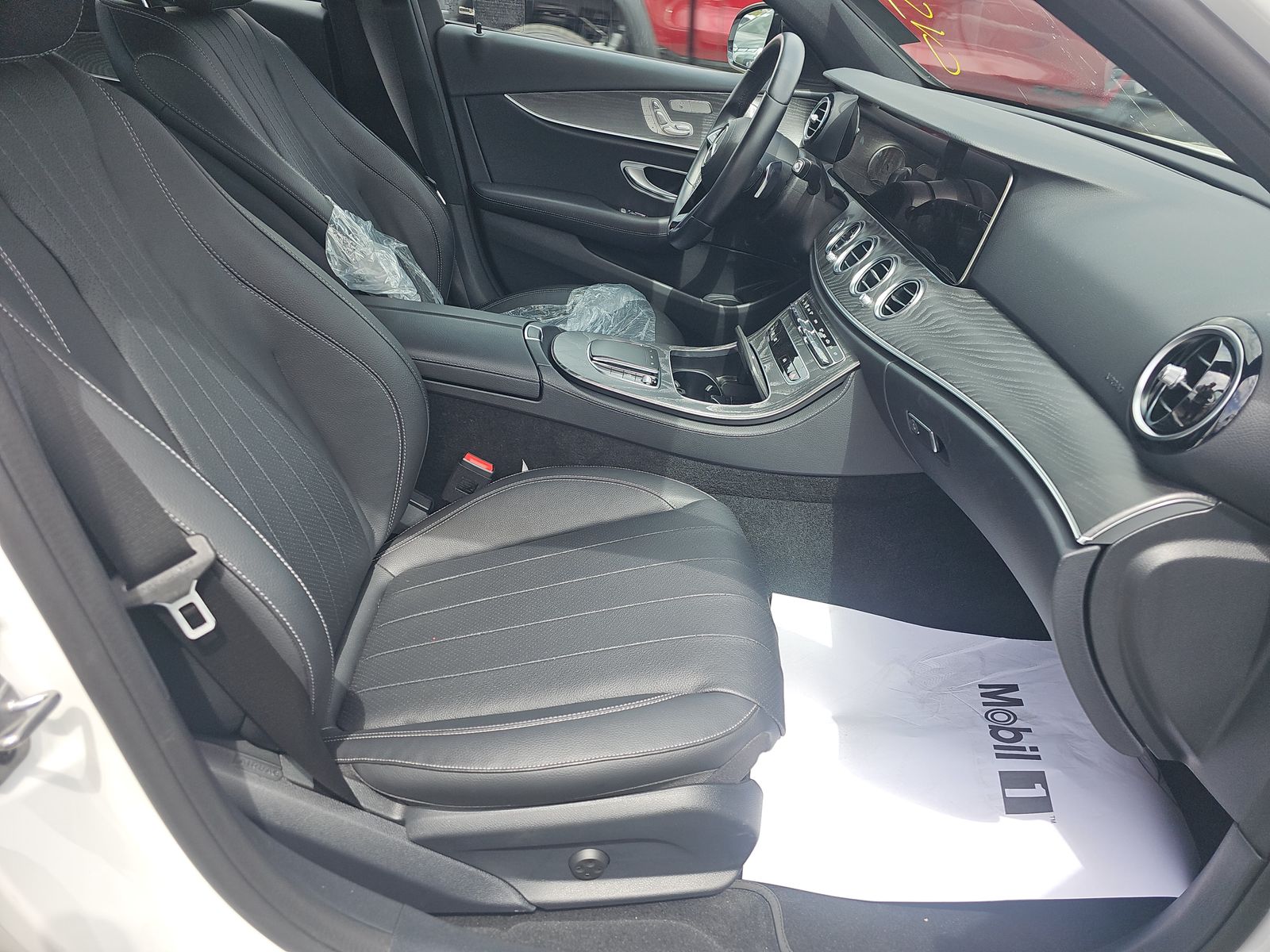 MERCEDES-BENZ E-CLASS - 9