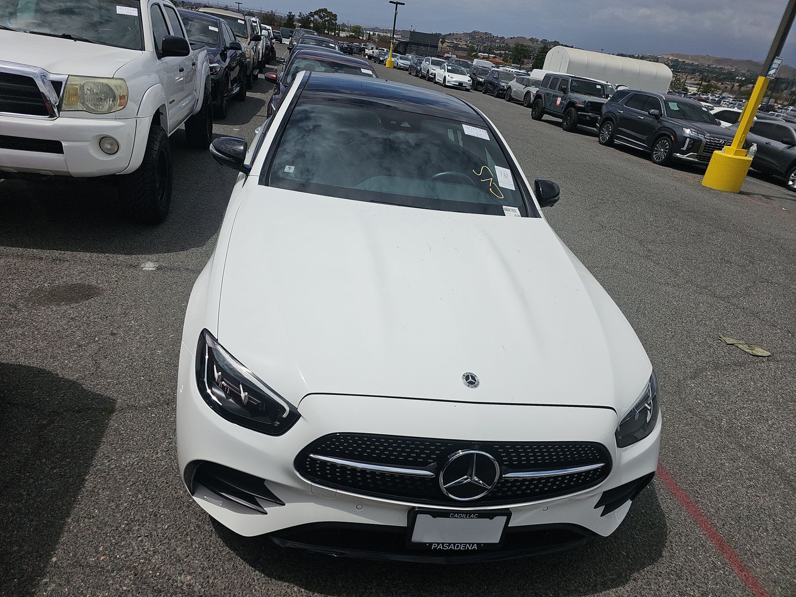 MERCEDES-BENZ E-CLASS - 3