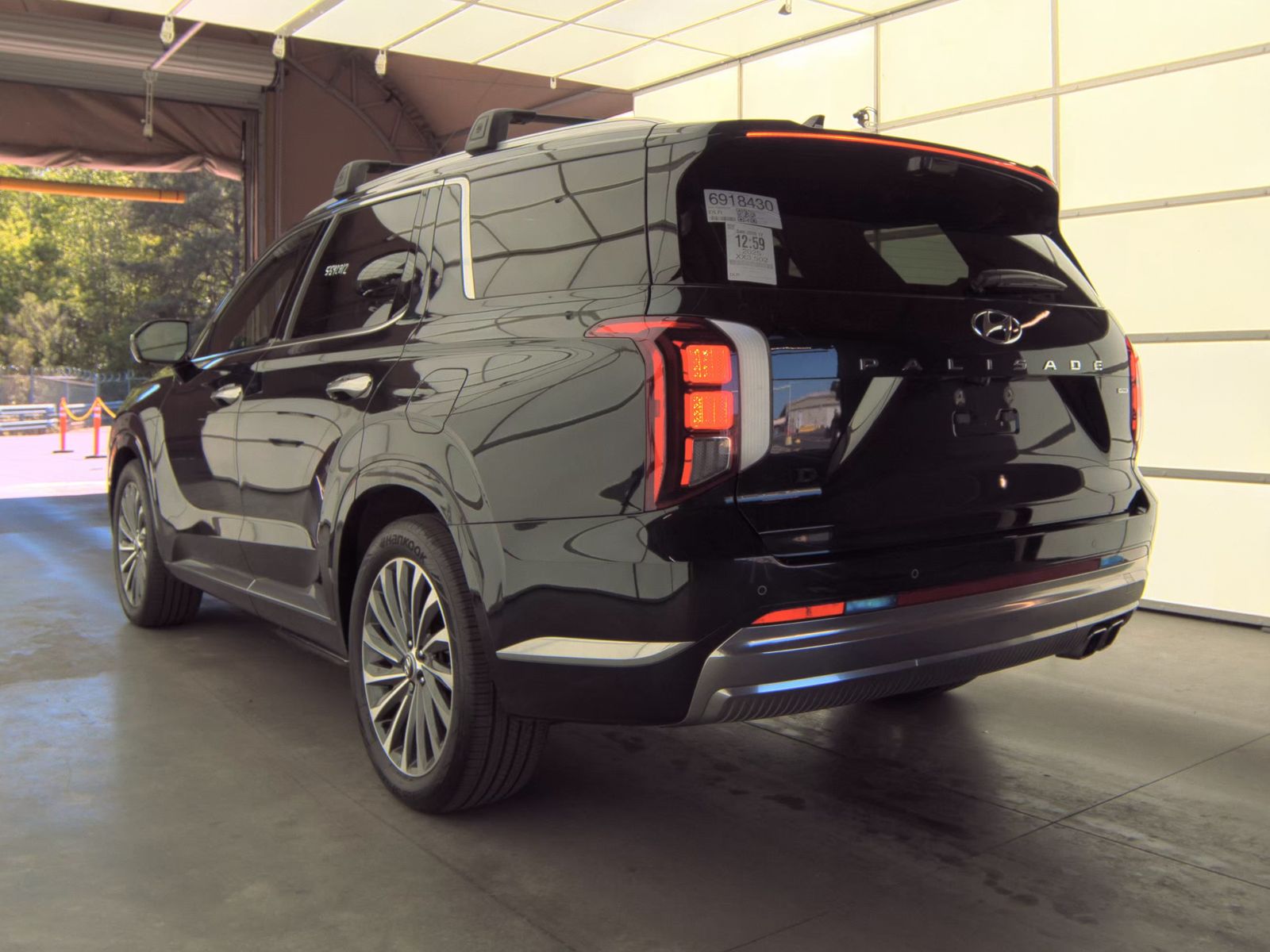 HYUNDAI CALLIGRAPH - 7