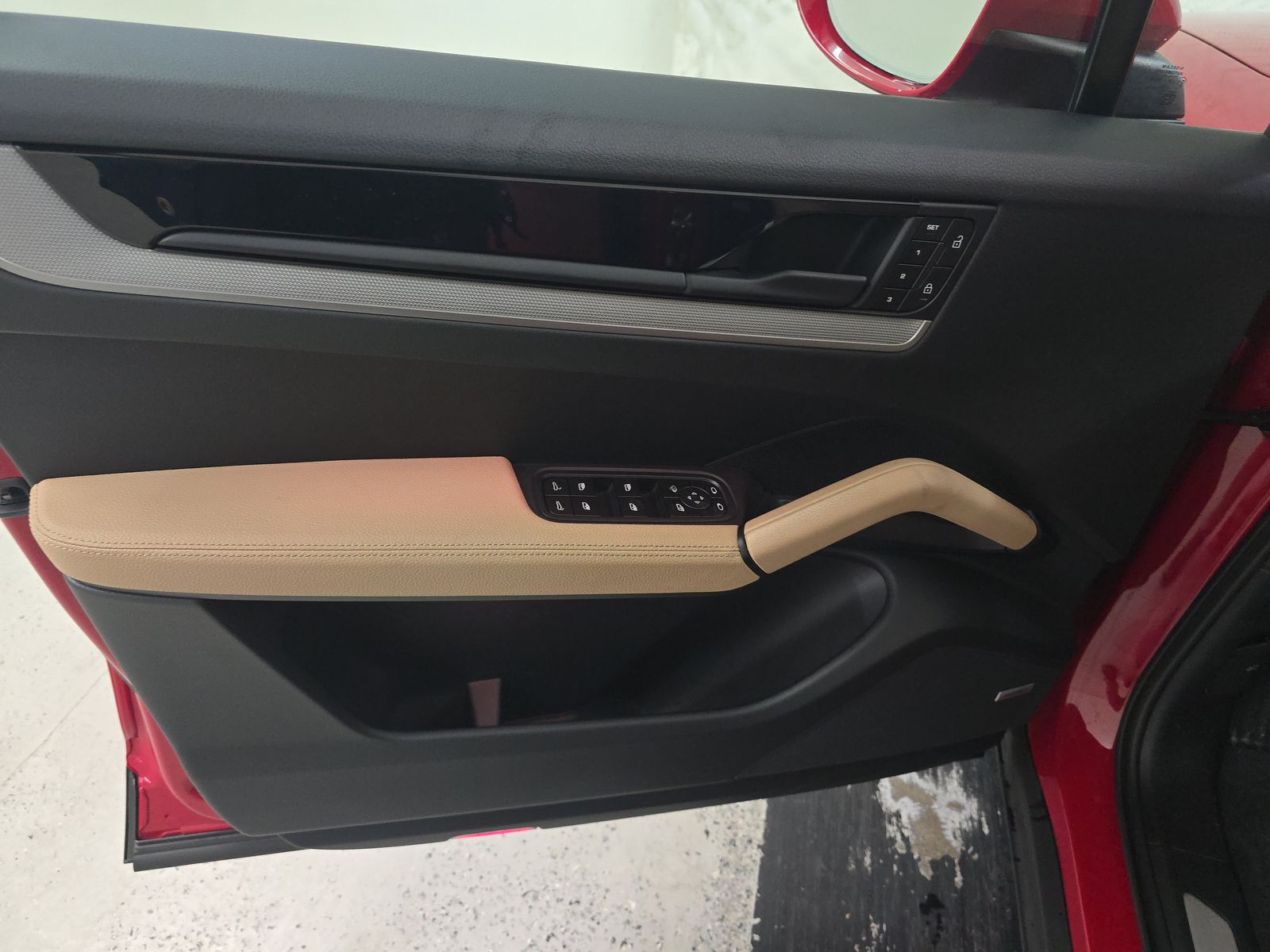 PORSCHE CAYENNE - 10