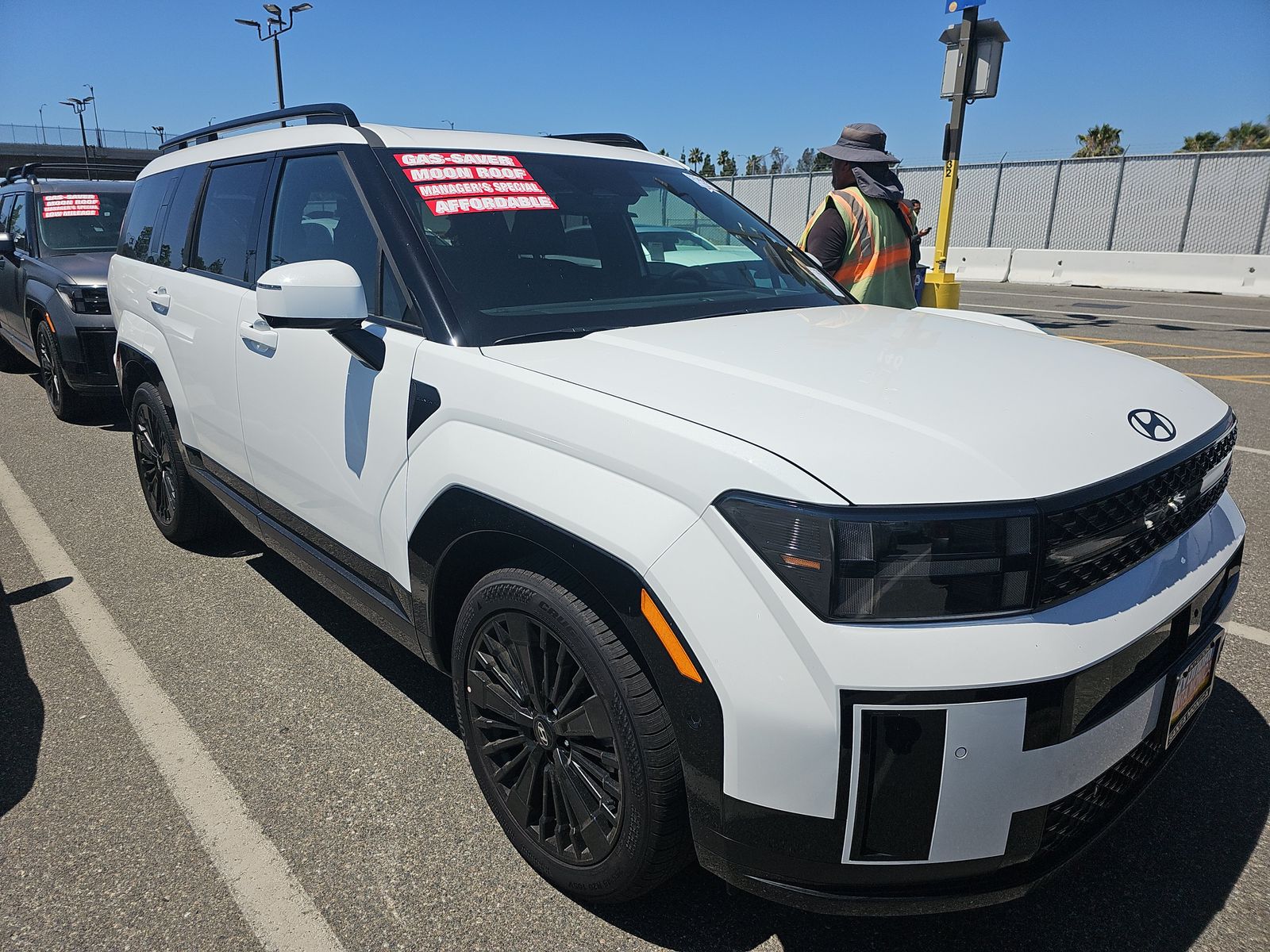 HYUNDAI CALLIGRAPH - 4