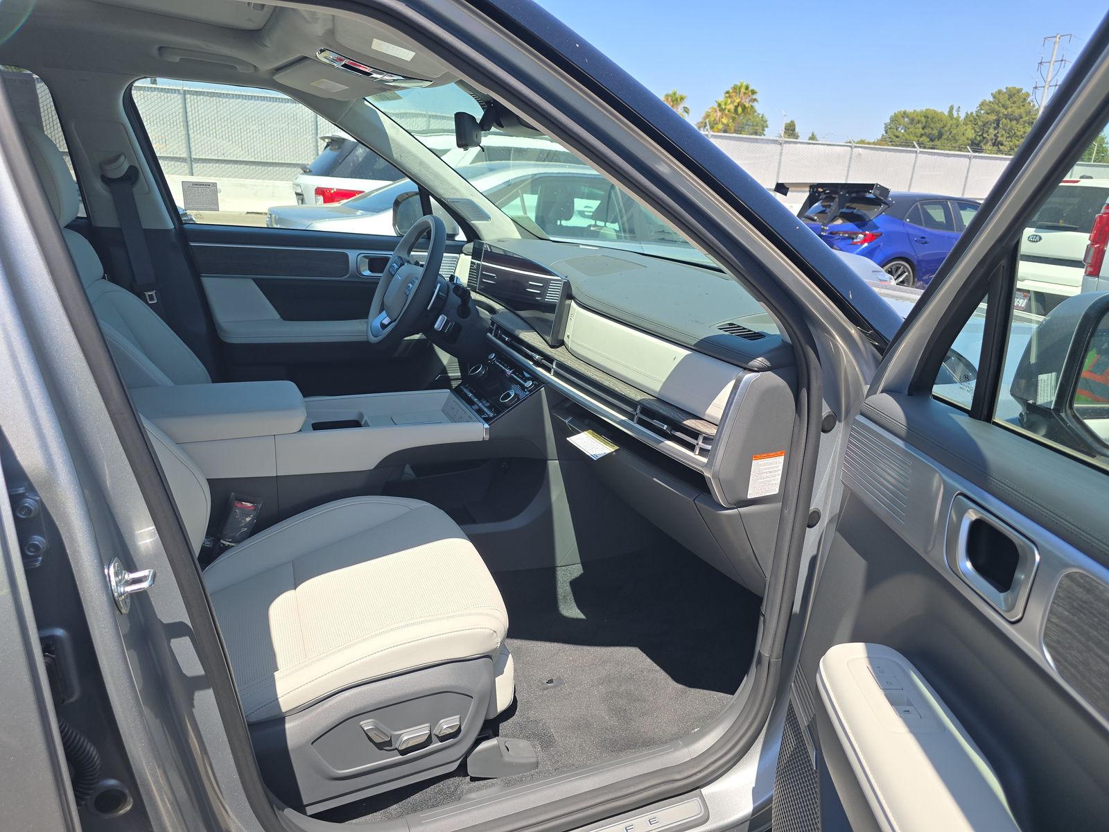 HYUNDAI CALLIGRAPH - 9