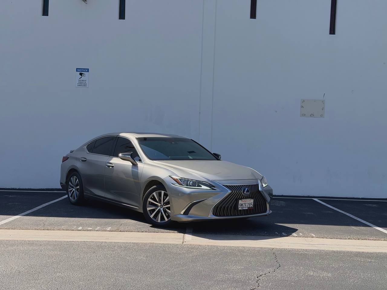 2020 Lexus ES ES 300h FWD