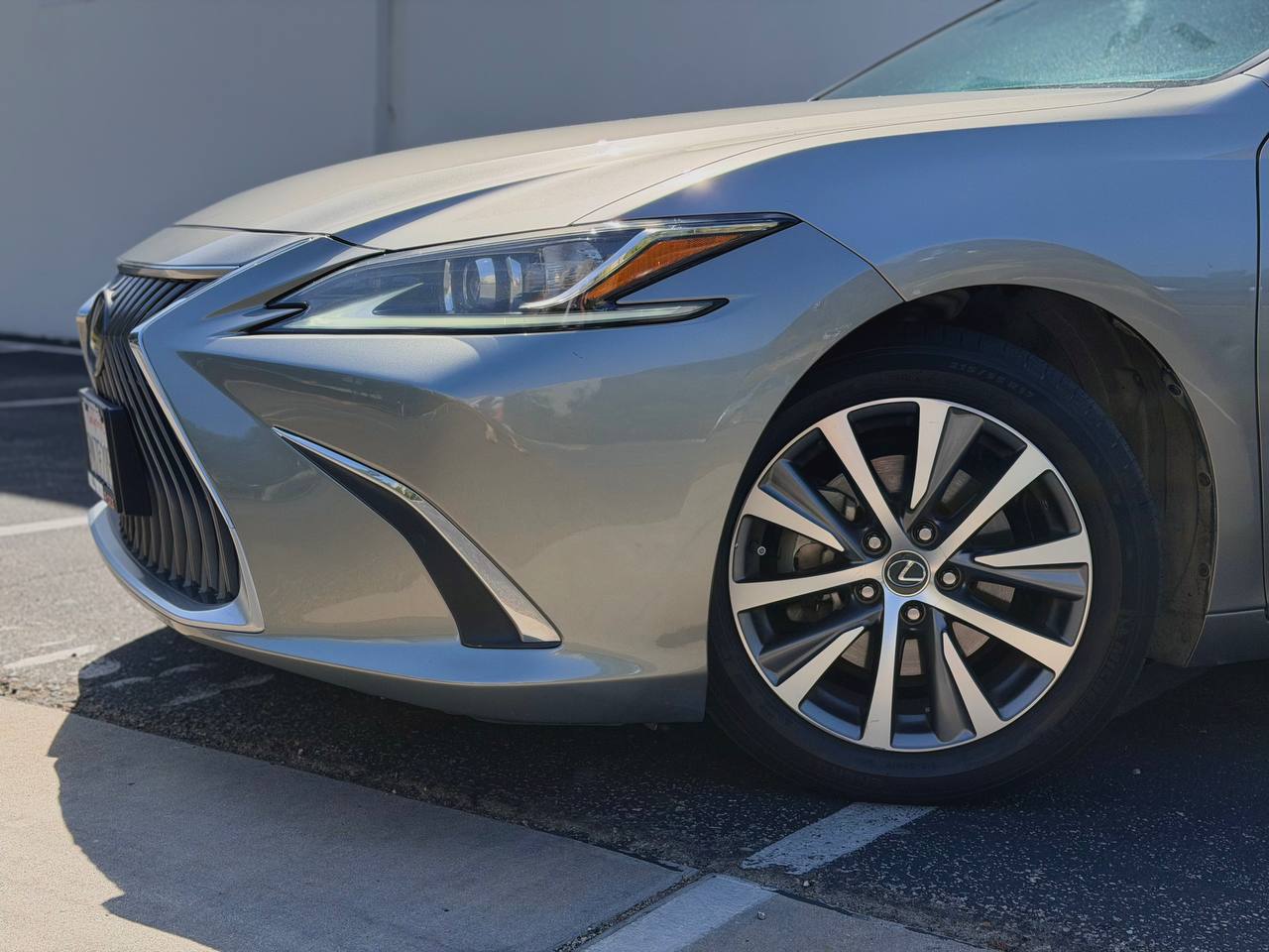 2020 Lexus ES ES 300h FWD