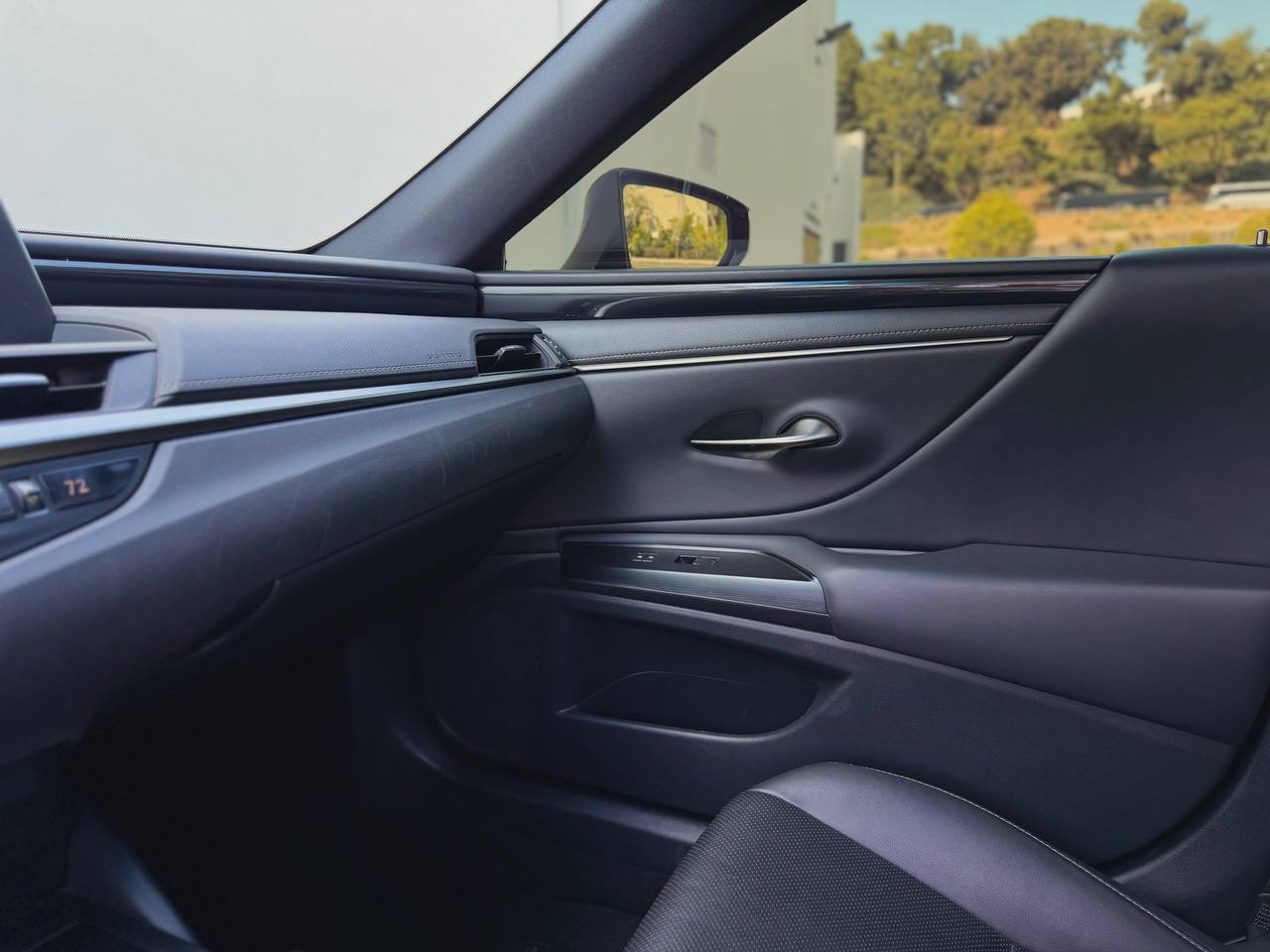 2020 Lexus ES ES 300h FWD