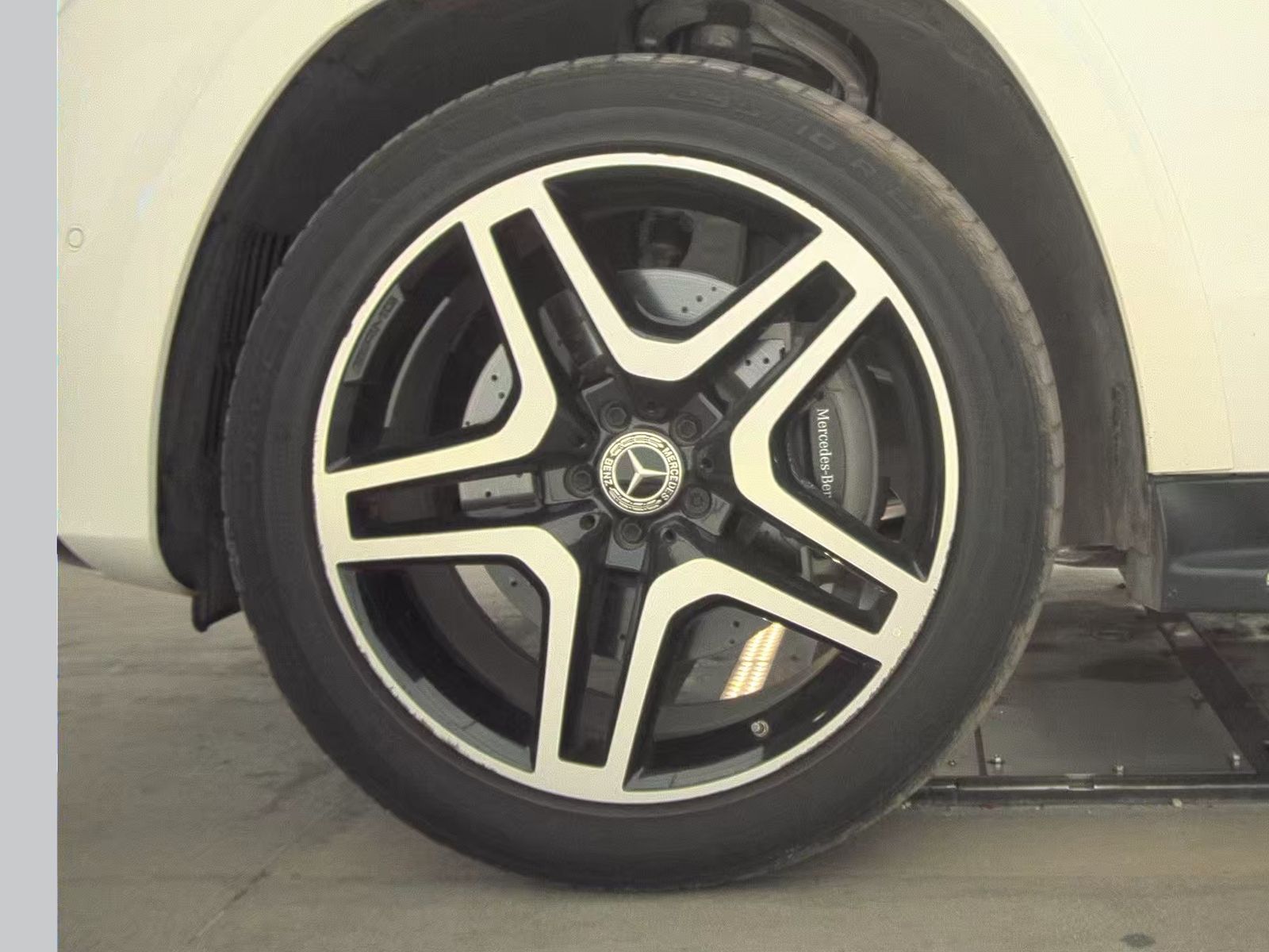 MERCEDES-BENZ GLS-CLASS - 10