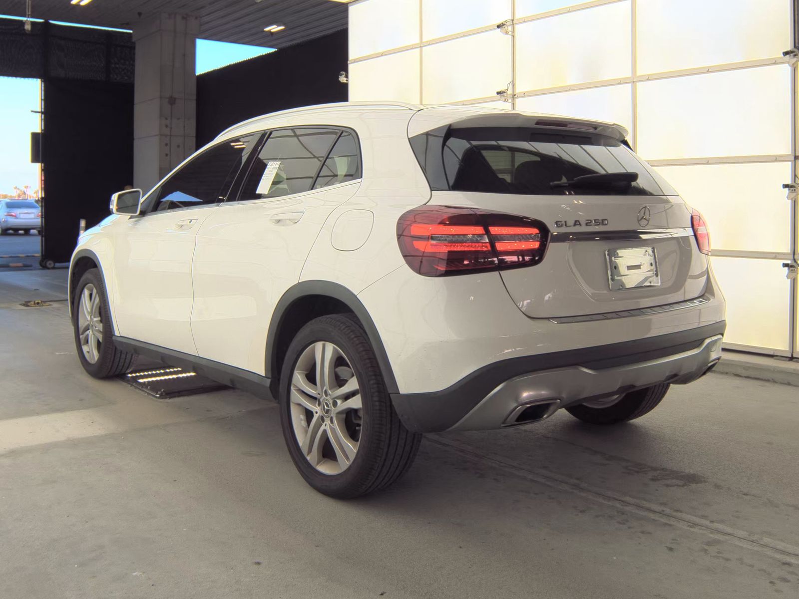 MERCEDES-BENZ GLA-CLASS - 9