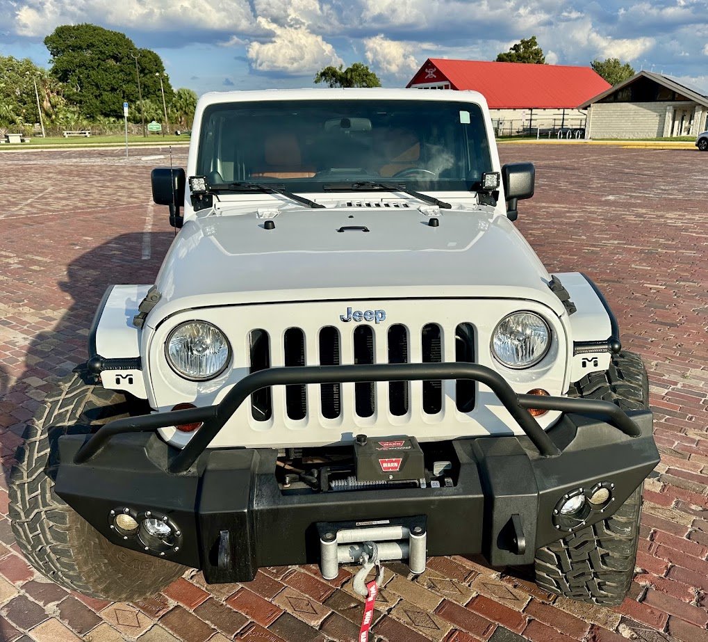 JEEP UNLIMITED SAHARA - 4