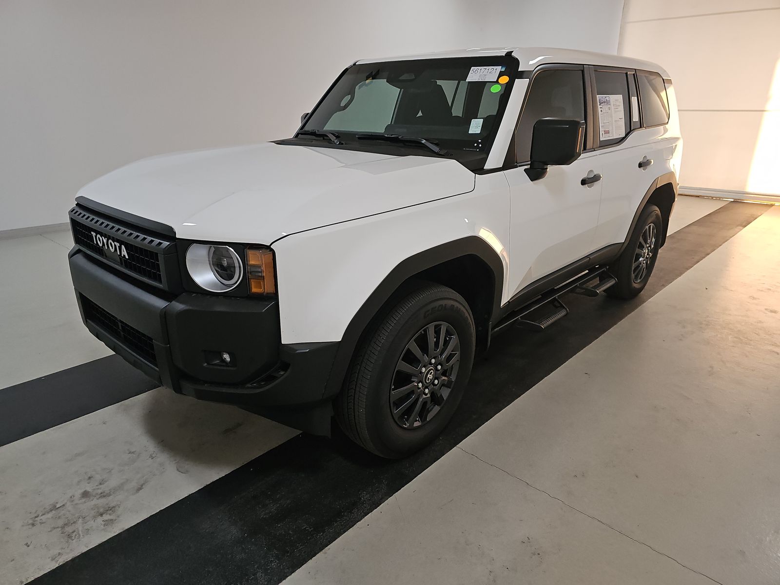 TOYOTA LAND CRUISER - 1