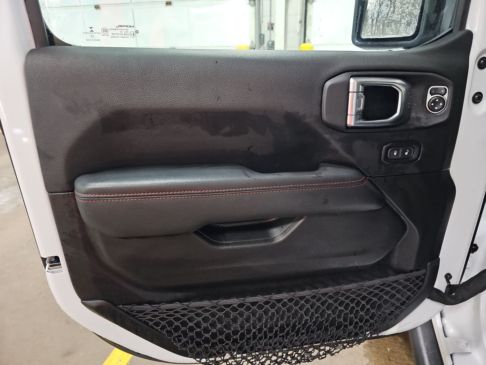 JEEP RUB FAROUT - 10