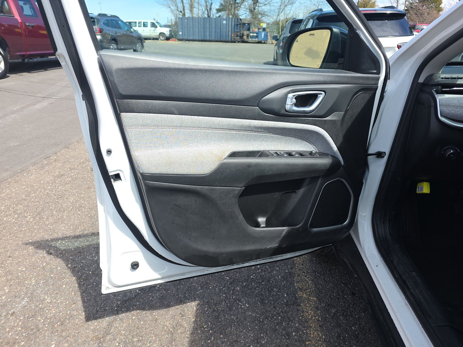 JEEP LATITU LUX - 10