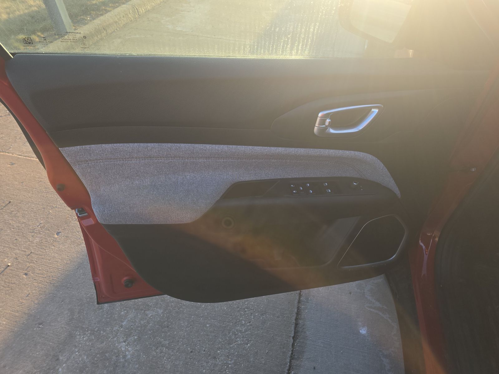 JEEP LATITU LUX - 10