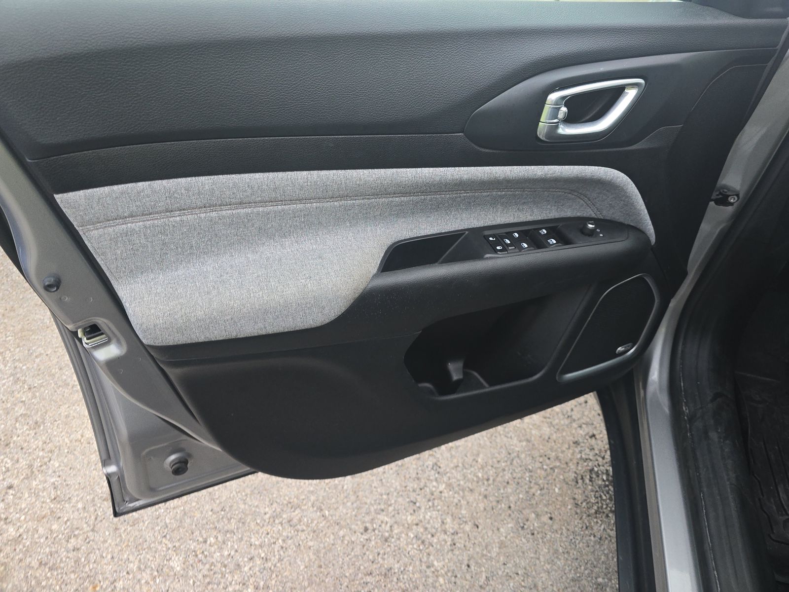 JEEP LATITU LUX - 10