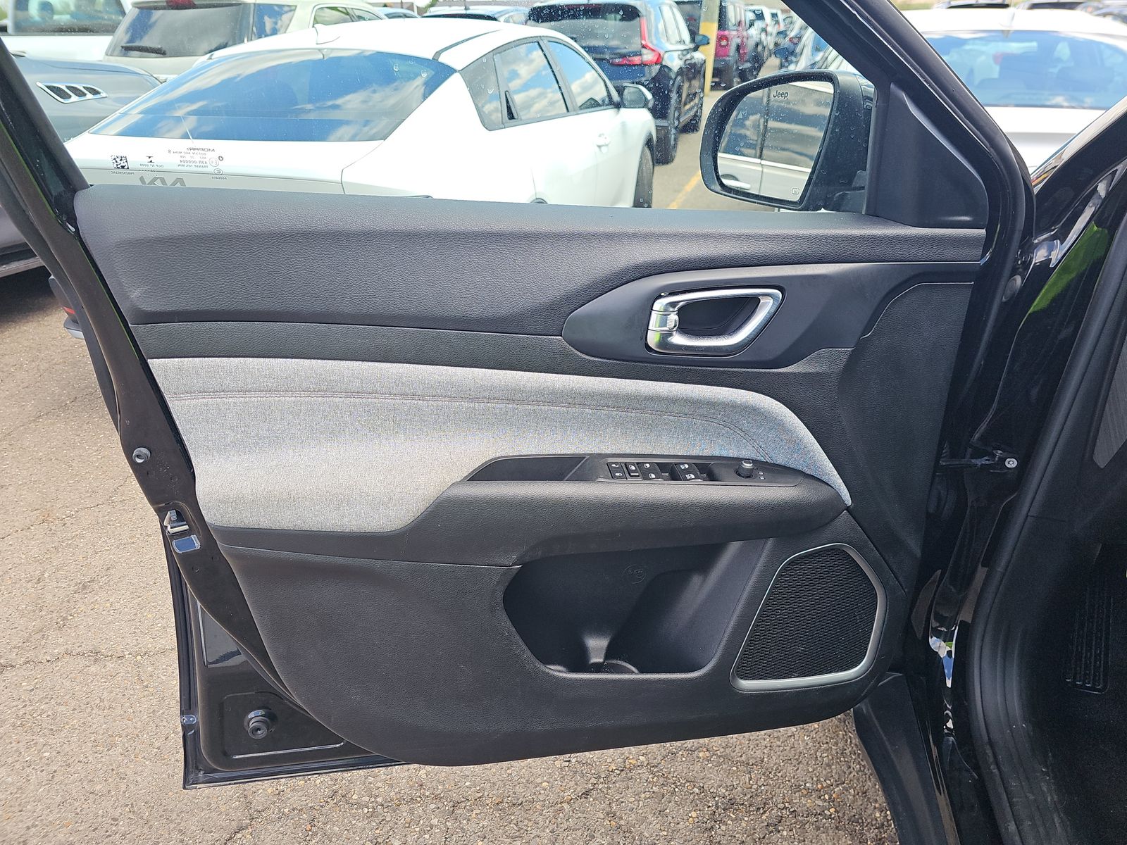 JEEP LATITU LUX - 10