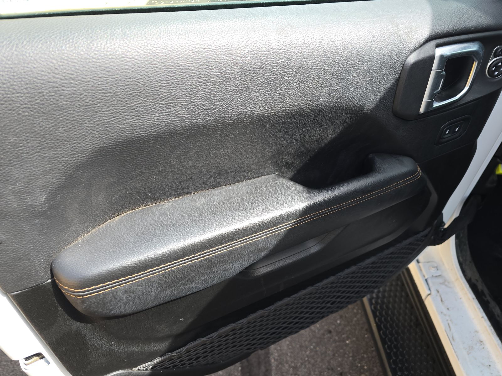 JEEP HIGH ALTIT - 10