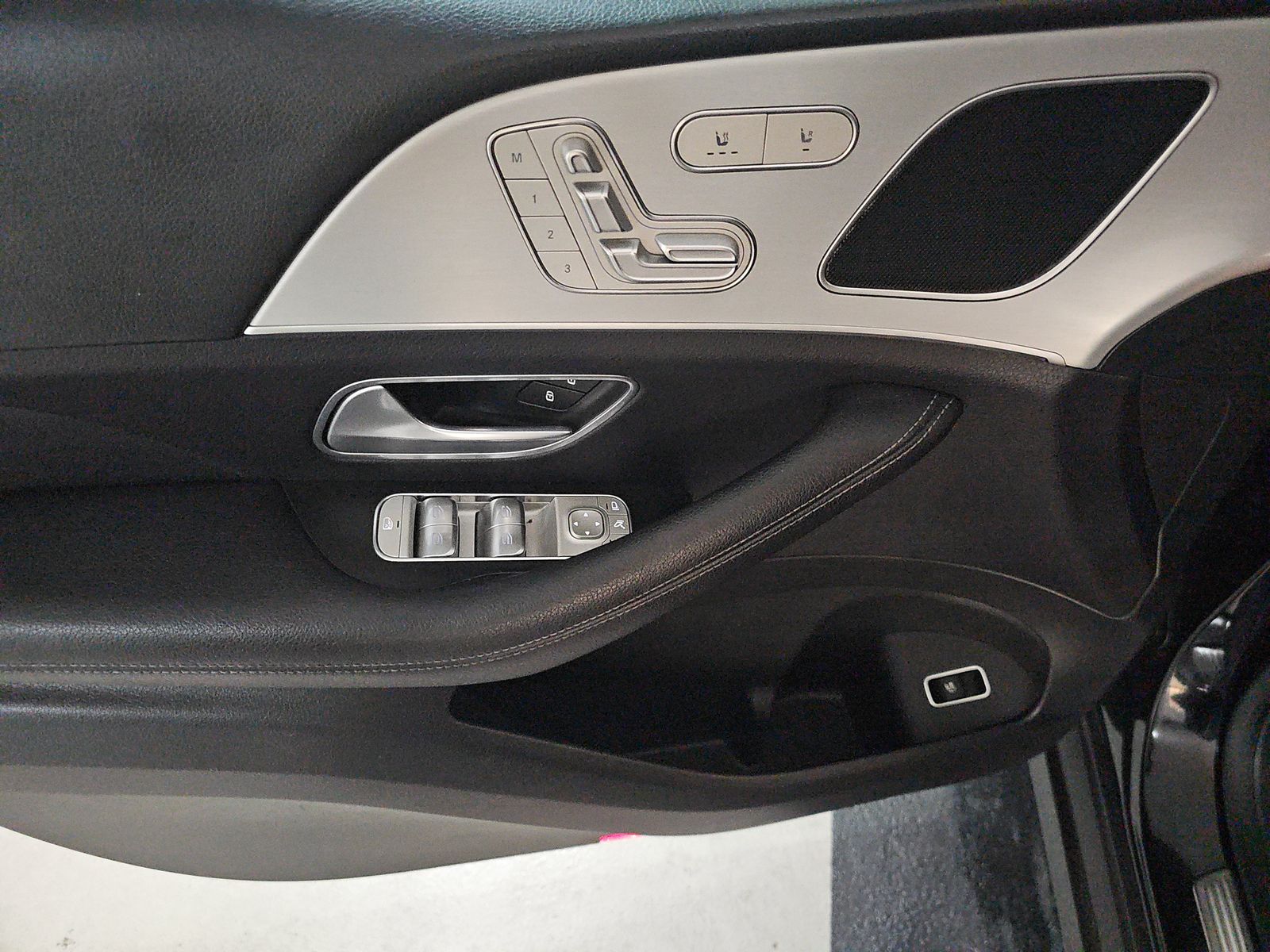 MERCEDES-BENZ GLE-CLASS - 10