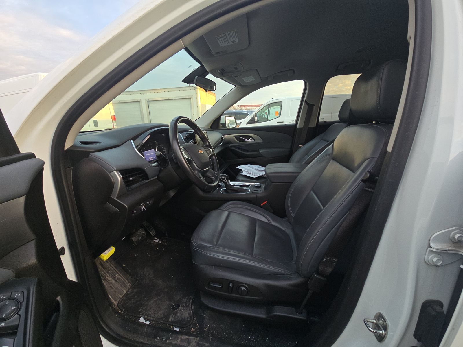 CHEVROLET LT LEATHER - 8