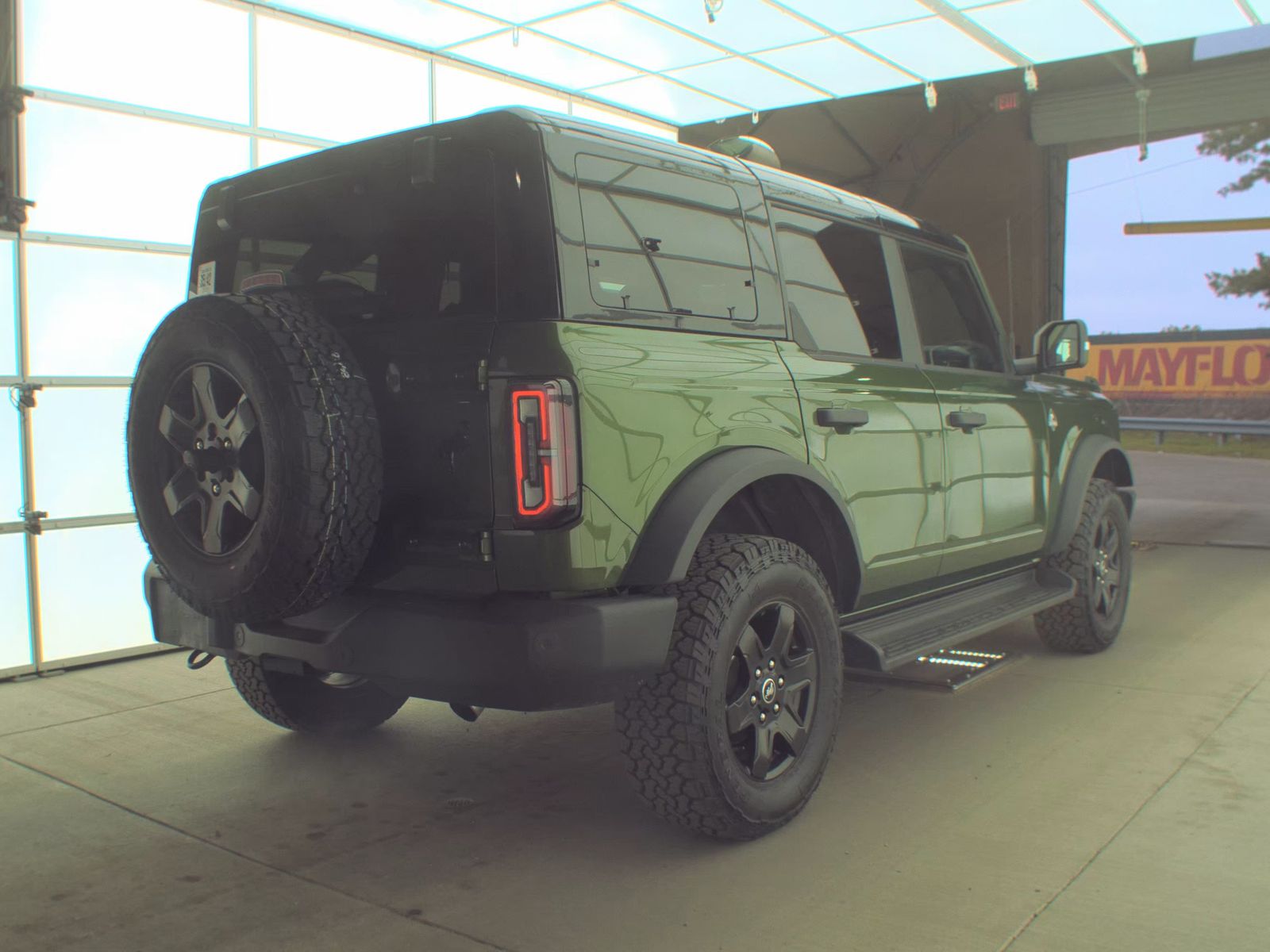 FORD BRONCO - 6