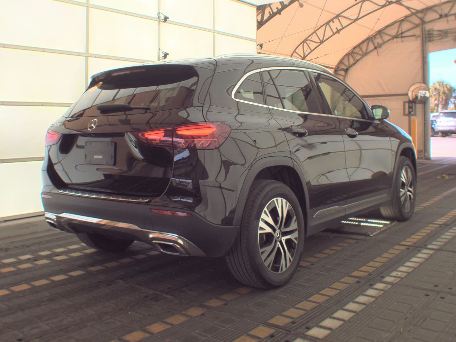 MERCEDES-BENZ GLA-CLASS - 6