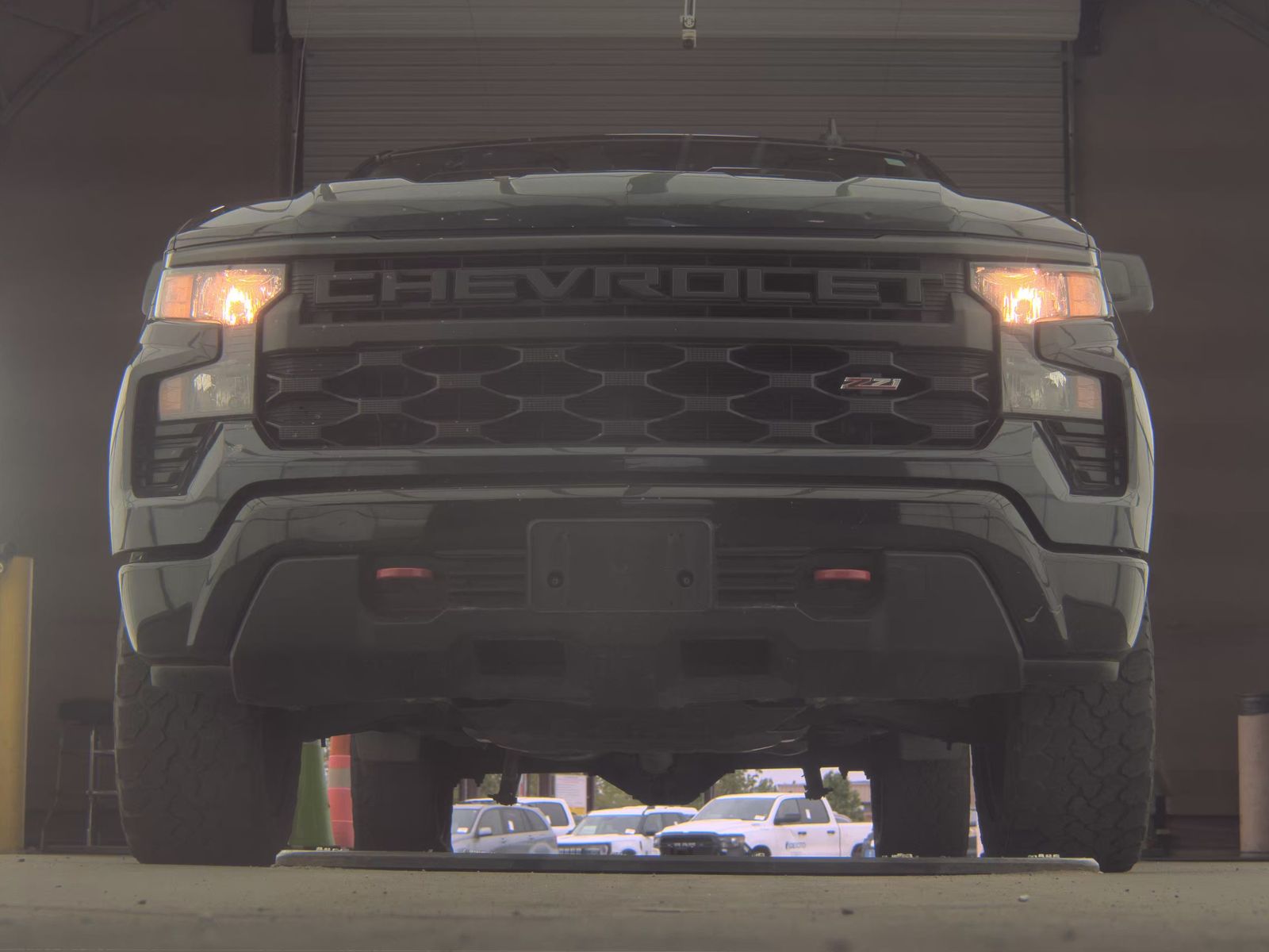 CHEVROLET SILVERADO - 4