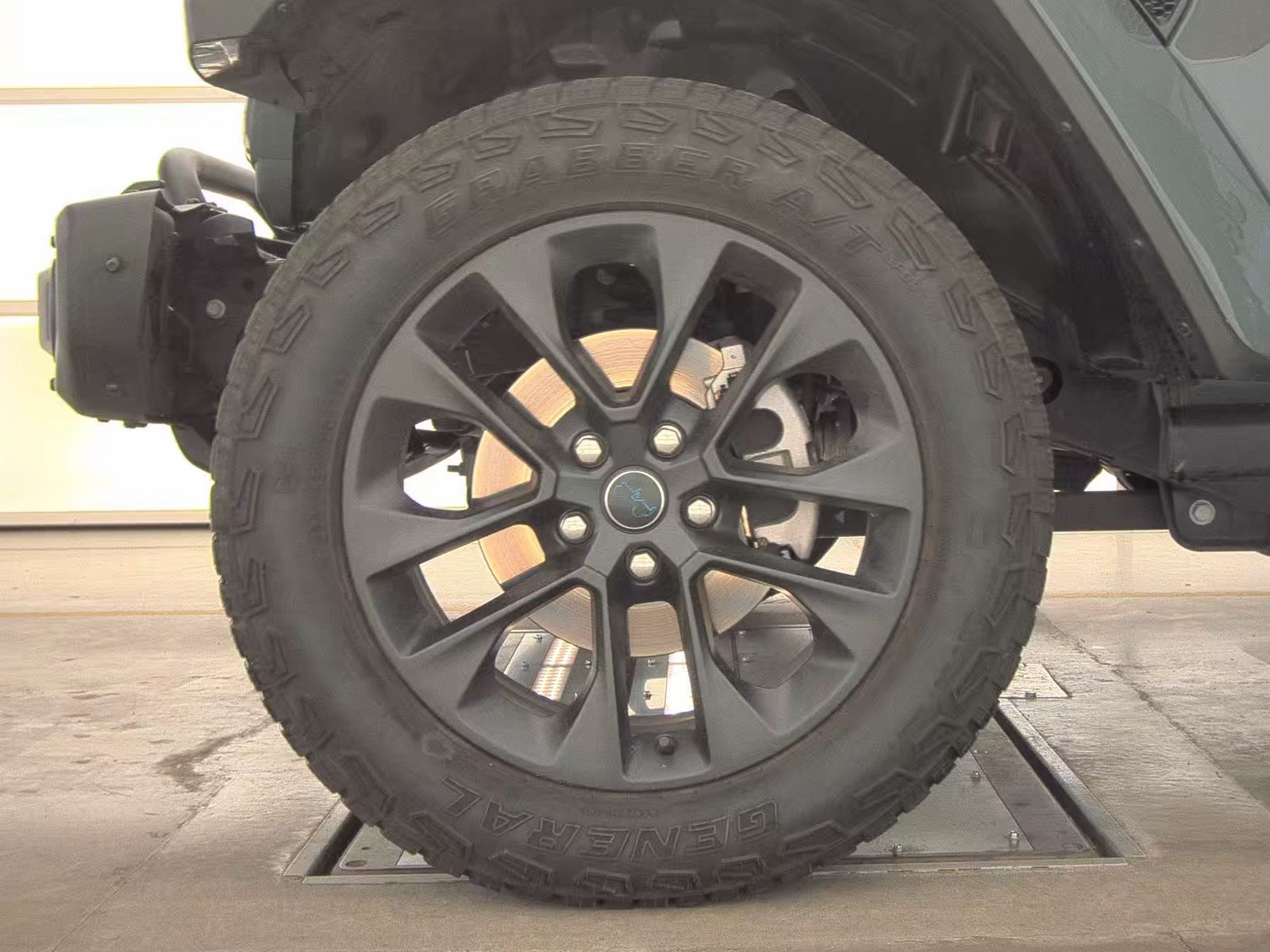 JEEP BACKCOUNTR - 10