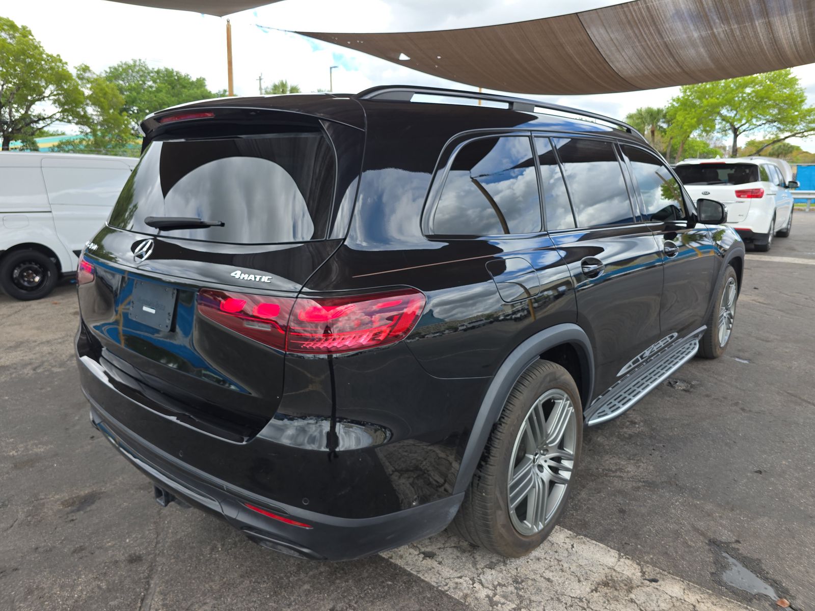 MERCEDES-BENZ GLS - 5