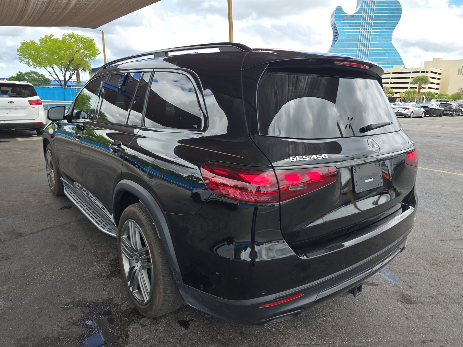 MERCEDES-BENZ GLS - 7