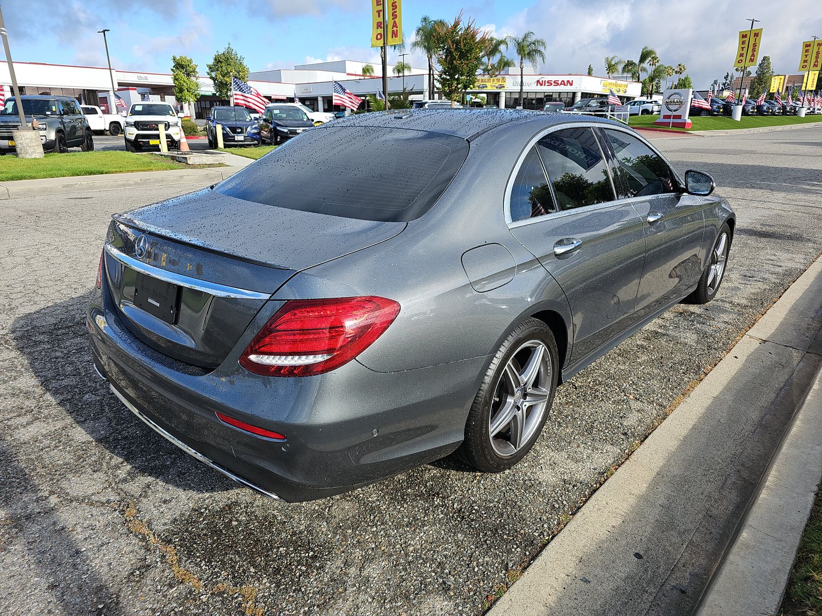 MERCEDES-BENZ E-CLASS - 5