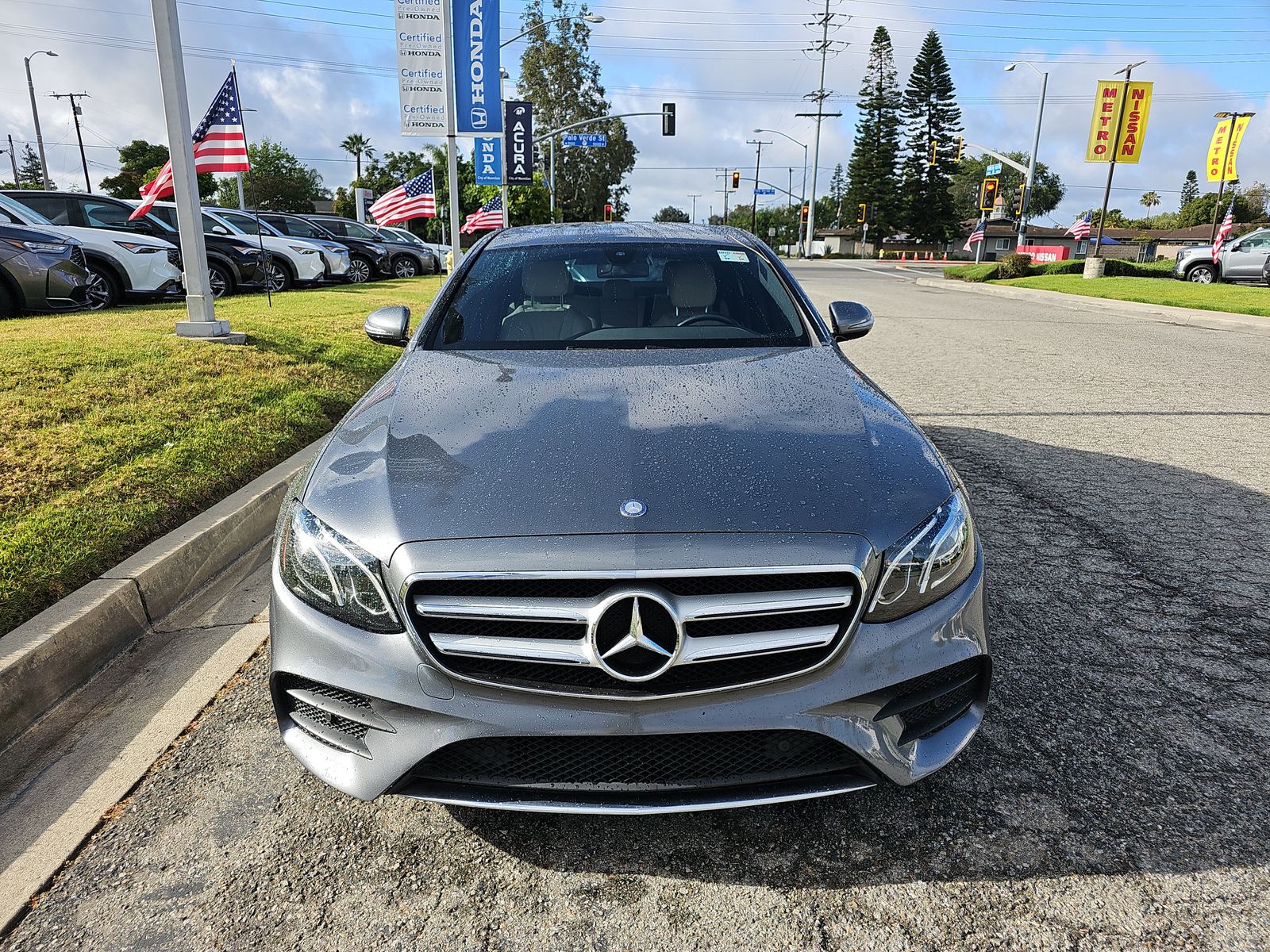 MERCEDES-BENZ E-CLASS - 3