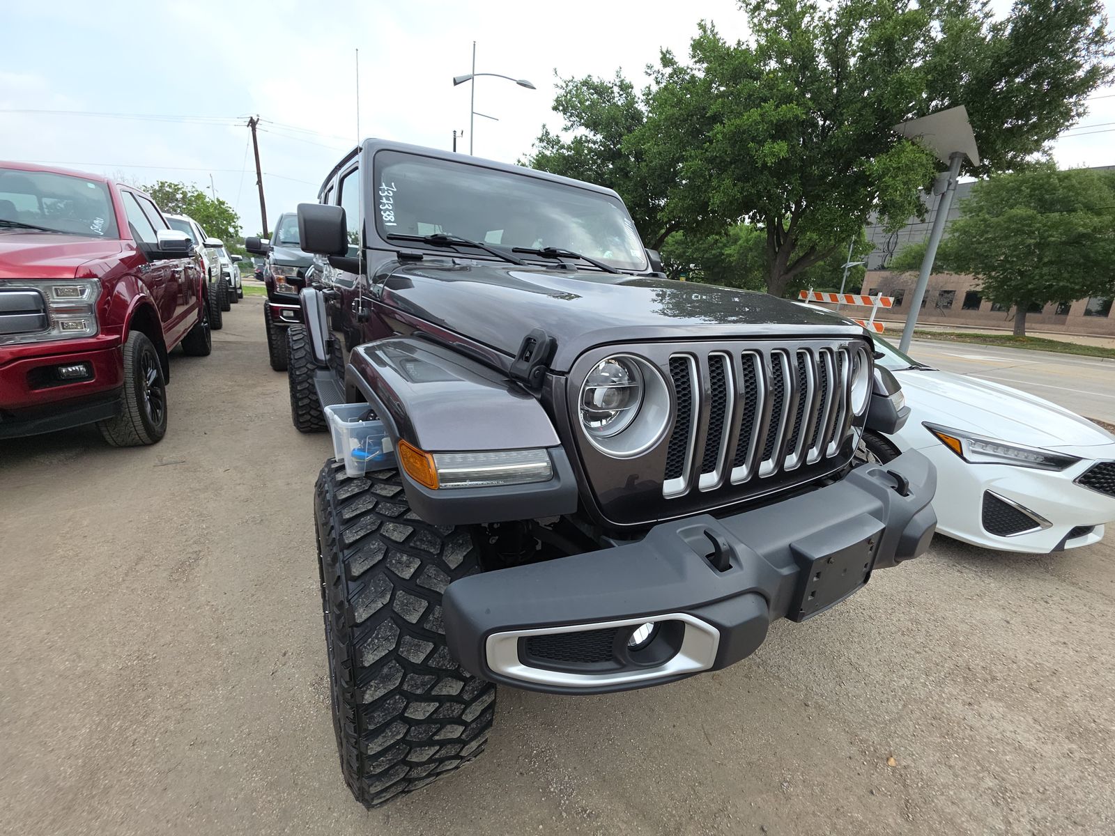 JEEP SAHARA - 4