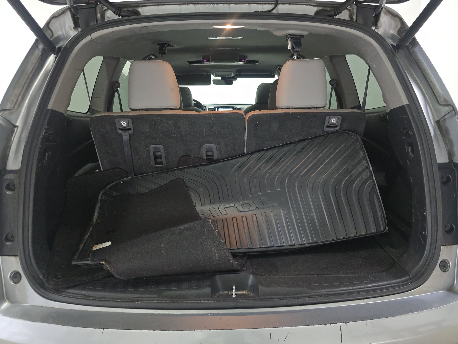 2019 Honda Pilot Touring FWD