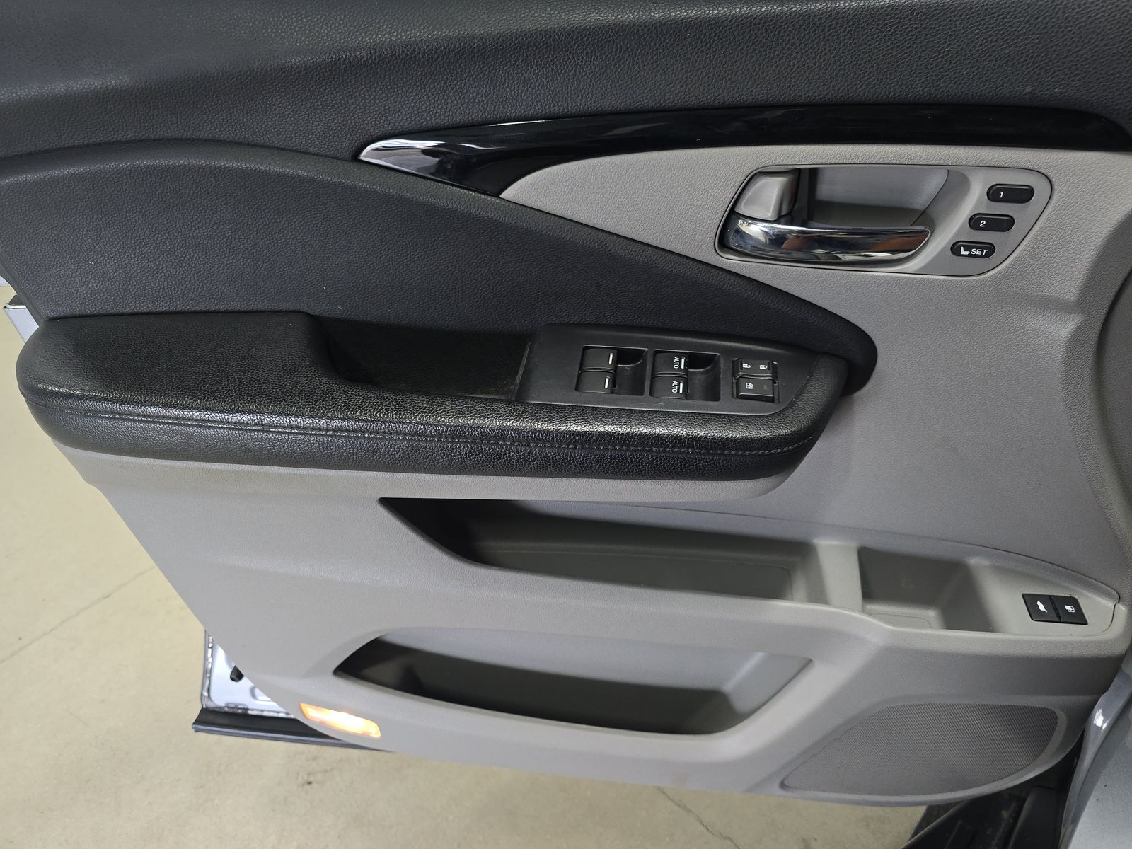 2019 Honda Pilot Touring FWD