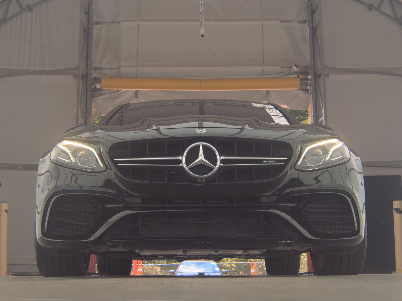 MERCEDES-BENZ E-CLASS - 4