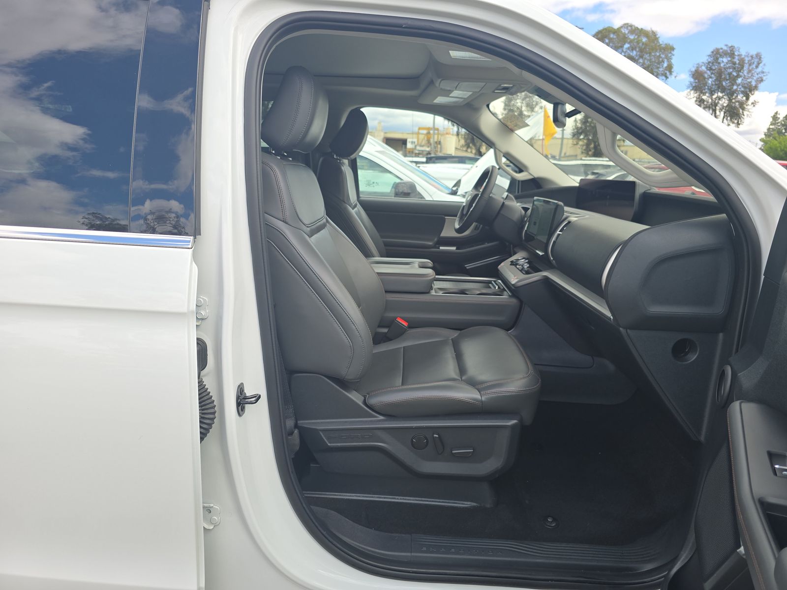 FORD EXPEDITION - 9