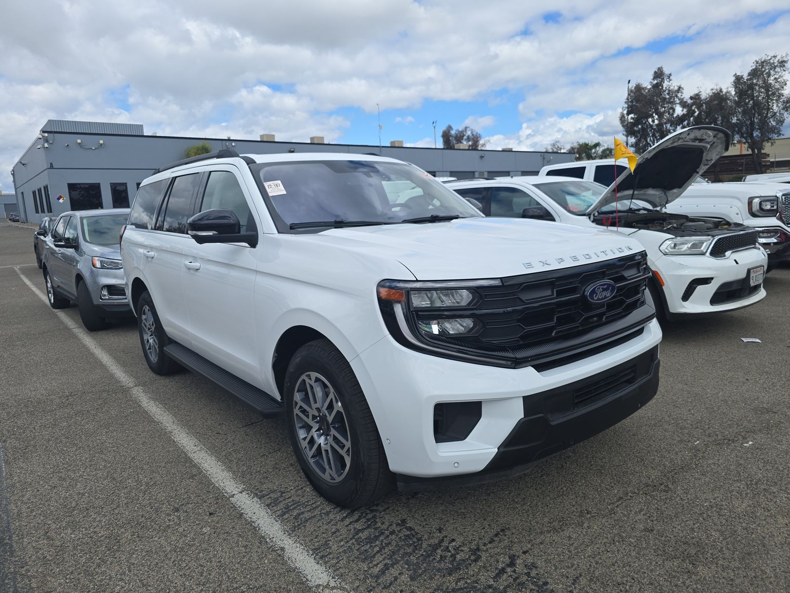 FORD EXPEDITION - 4