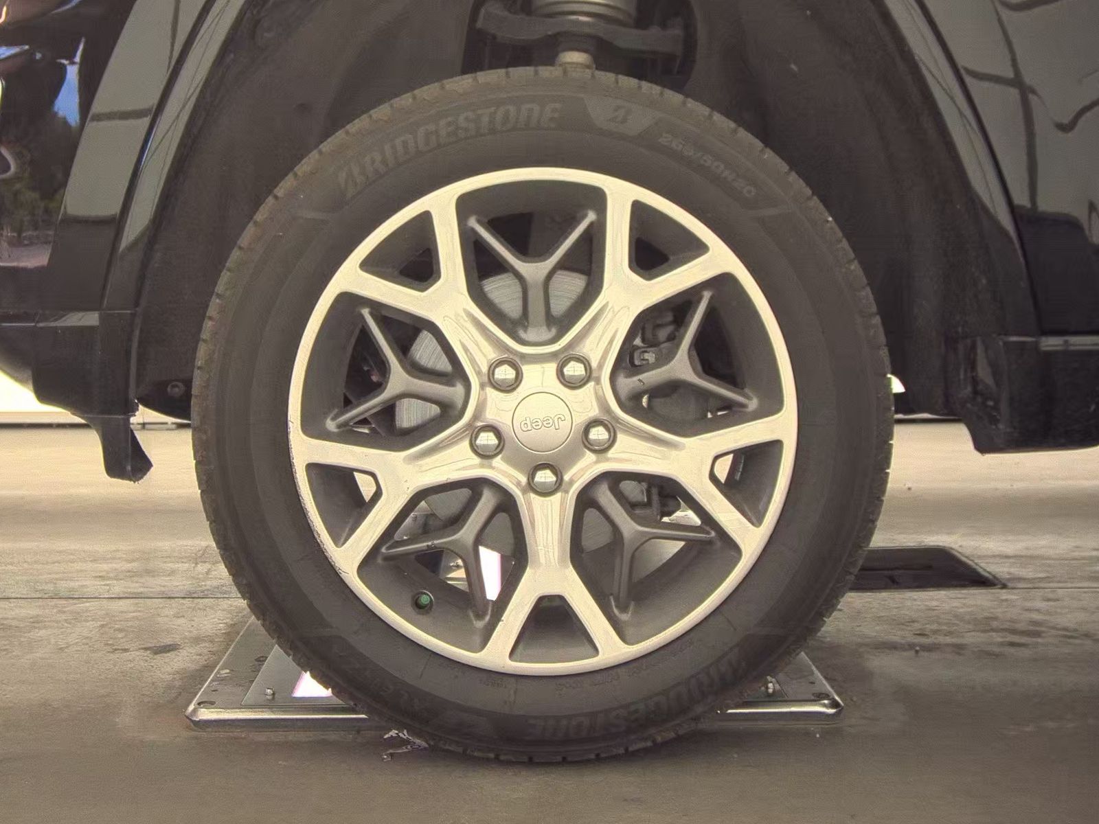 JEEP GRAND CHEROKEE - 10