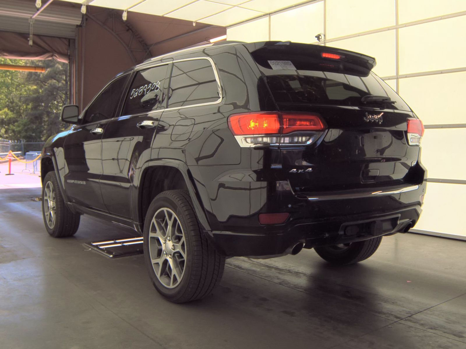 JEEP GRAND CHEROKEE - 9