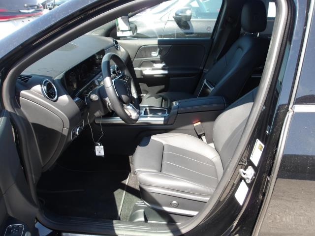 MERCEDES-BENZ GLA-CLASS - 5