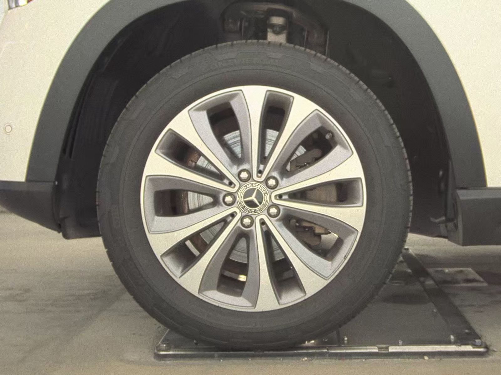 MERCEDES-BENZ GLE-CLASS - 10