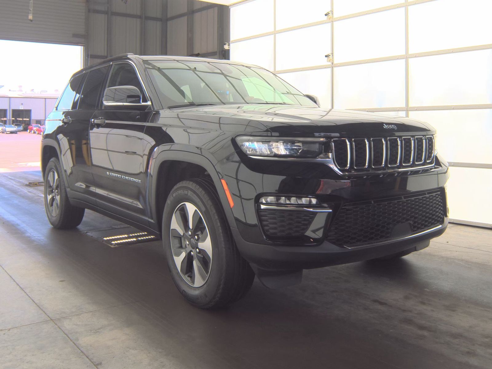 JEEP 4XE - 4
