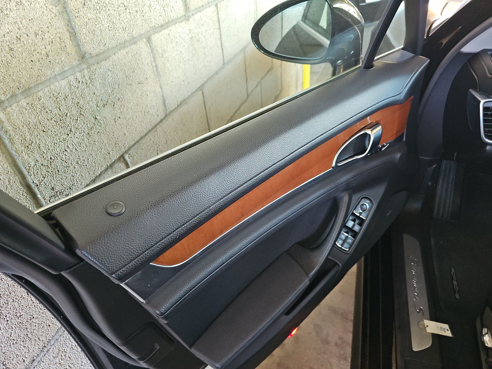 PORSCHE CAYENNE - 10