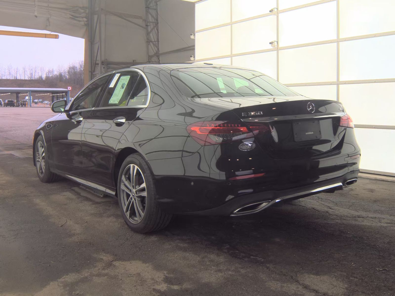 MERCEDES-BENZ E-CLASS - 7