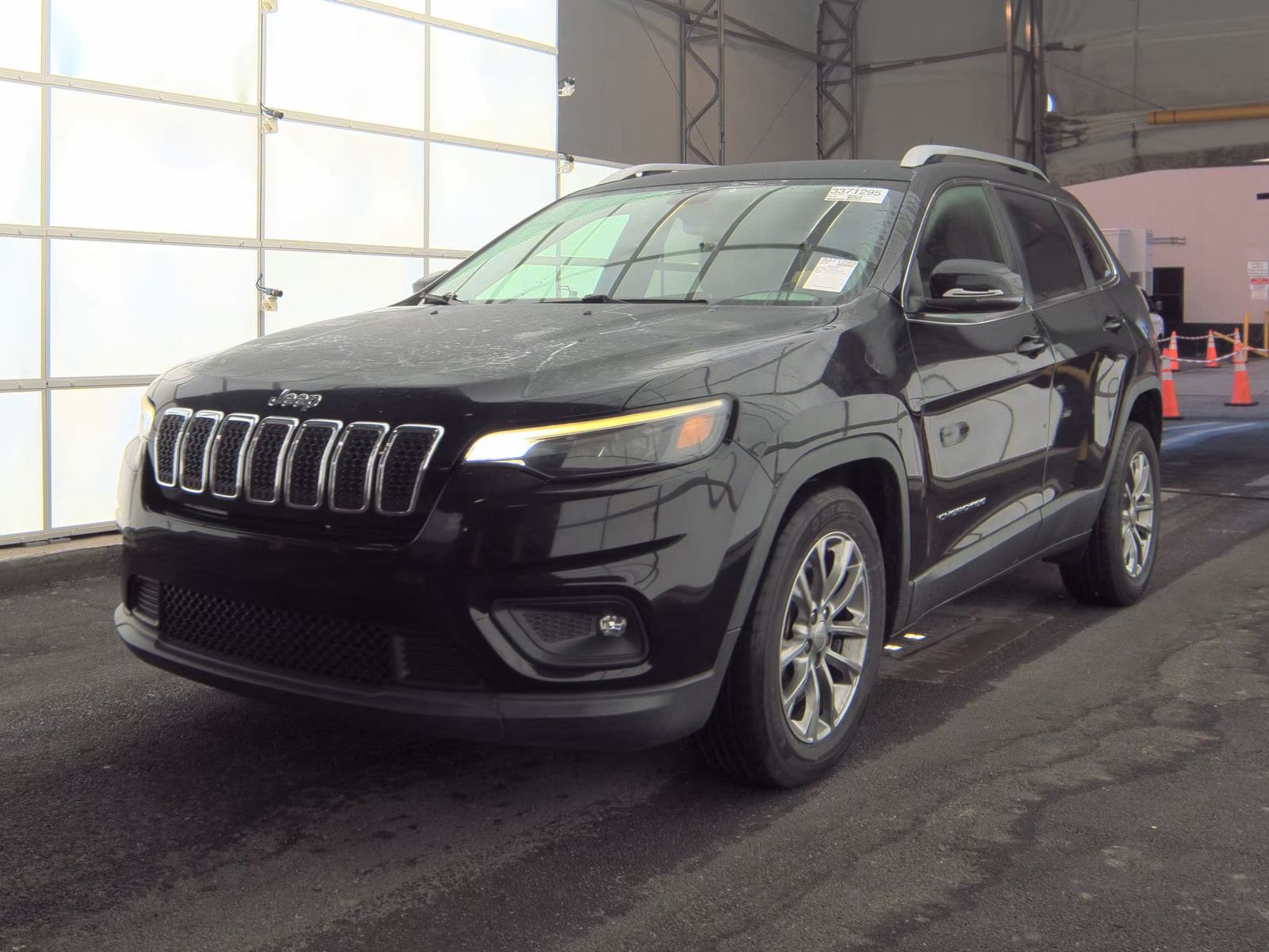JEEP LATITUDE + - 1