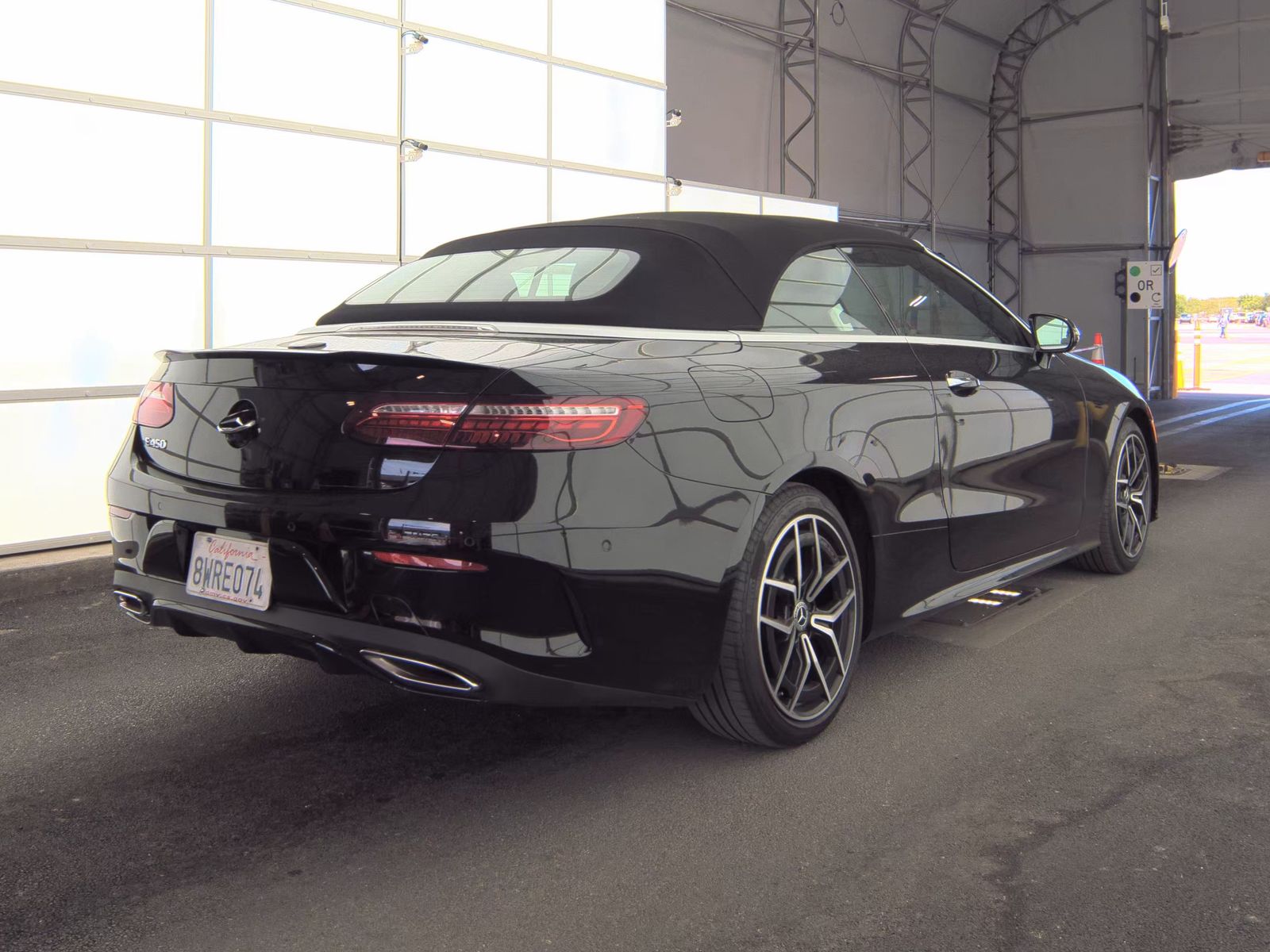 MERCEDES-BENZ E-CLASS - 5