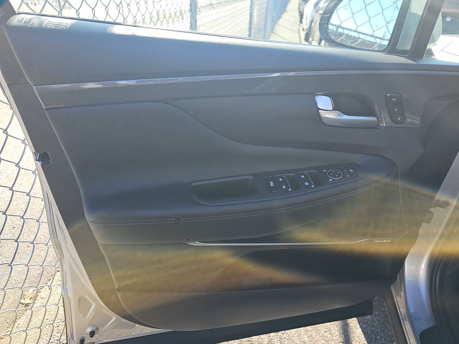 HYUNDAI LIMITED - 10