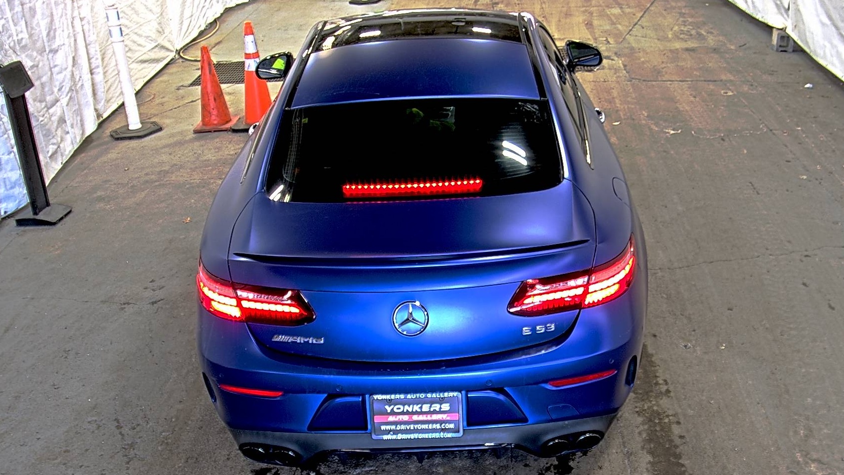 MERCEDES-BENZ E-CLASS - 6