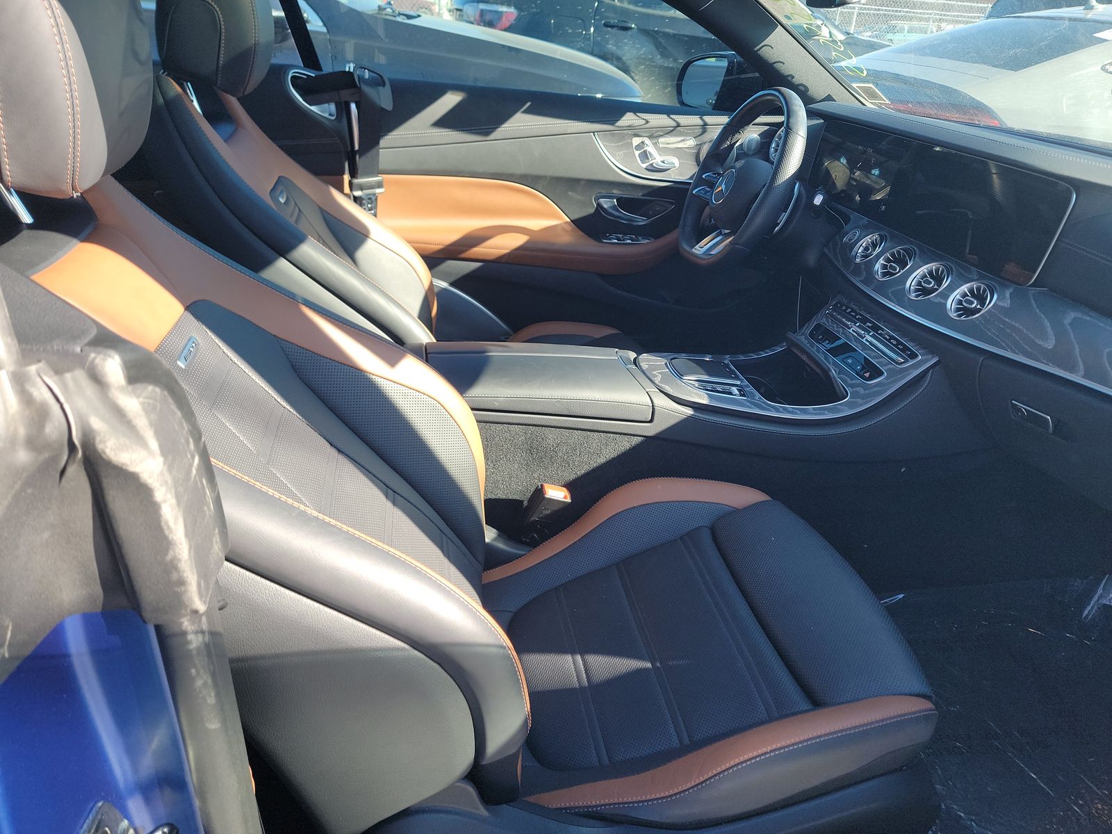 MERCEDES-BENZ E-CLASS - 9