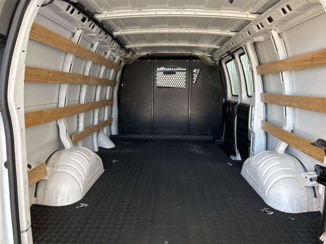 CHEVROLET RWD 2500 135" - 10