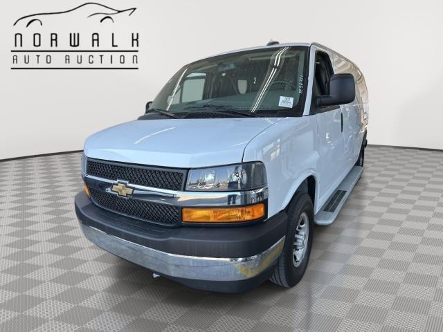 CHEVROLET RWD 2500 135" - 1